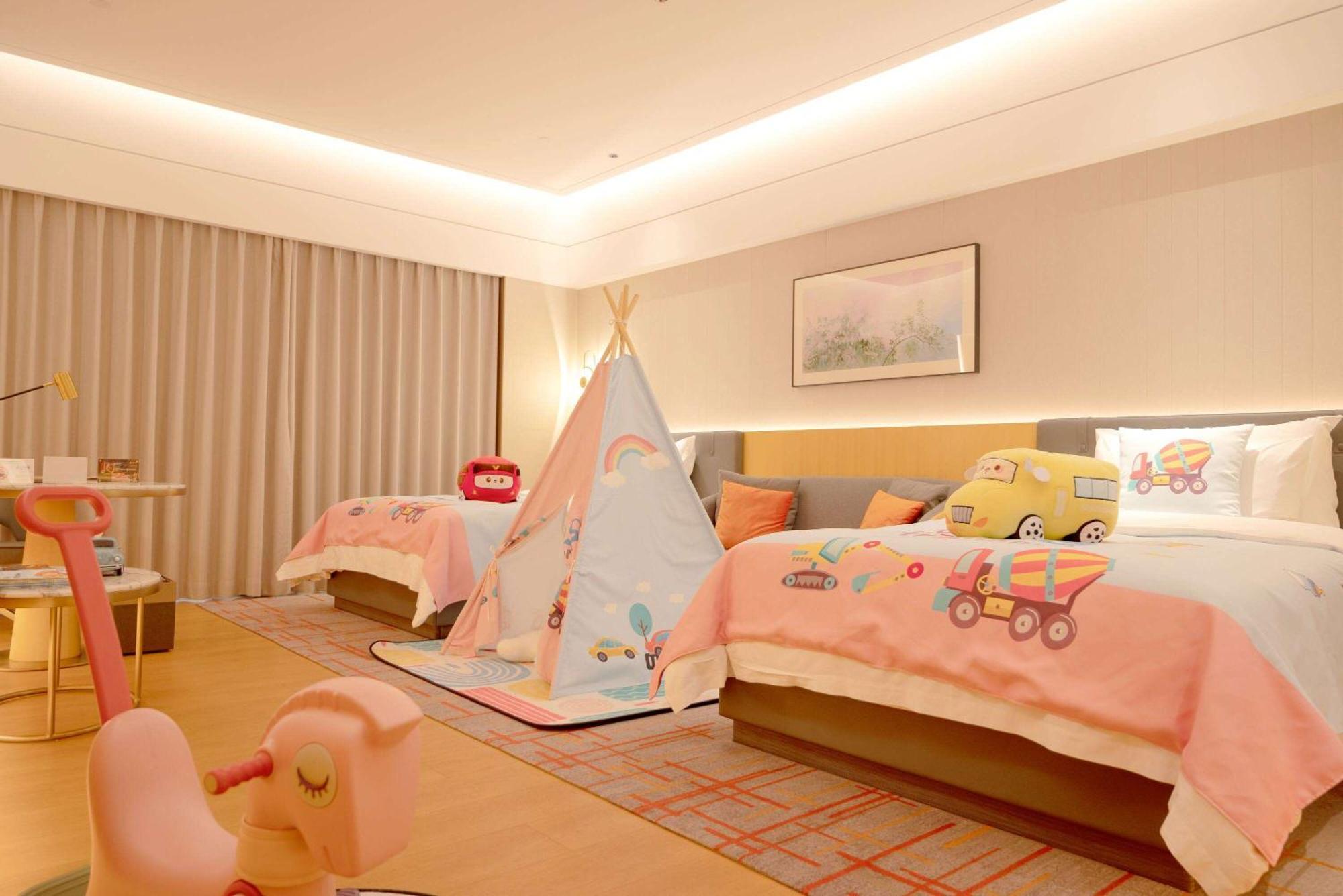 Wyndham Grand Zhaoqing Downtown Hotel Kültér fotó