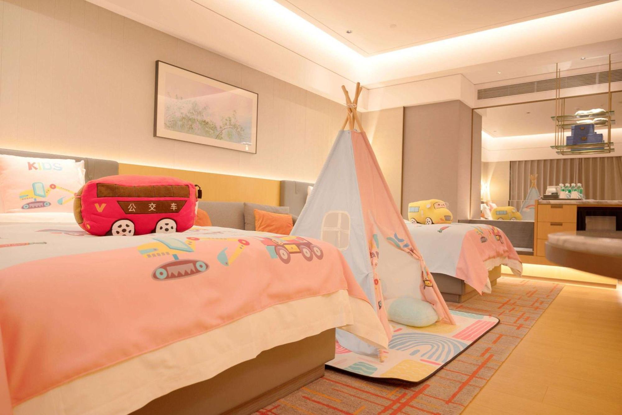 Wyndham Grand Zhaoqing Downtown Hotel Kültér fotó